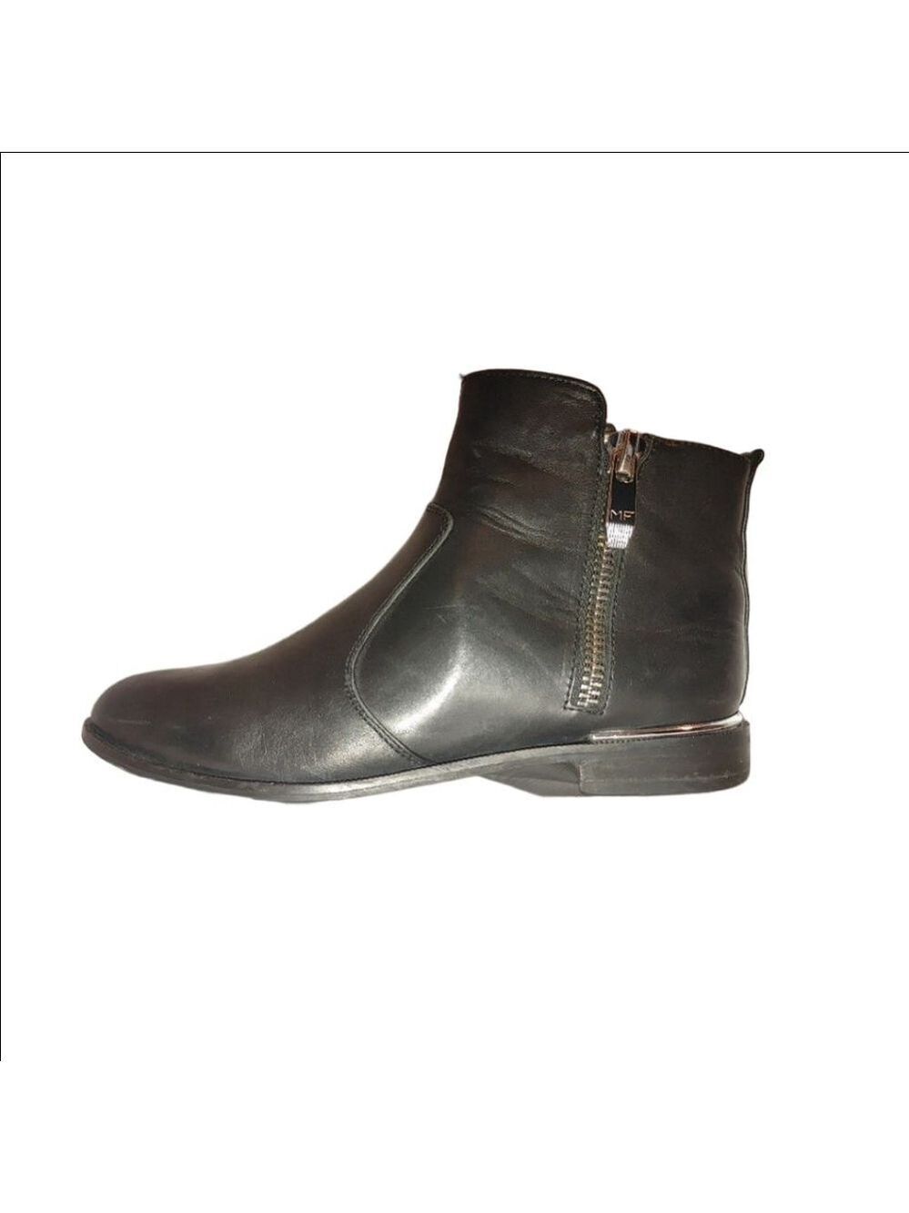 Marc Fisher Rail Leather Ankle Booties Size 7.5M
